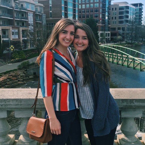 Meet your Posher, Elizabeth - Picture 1 of 1